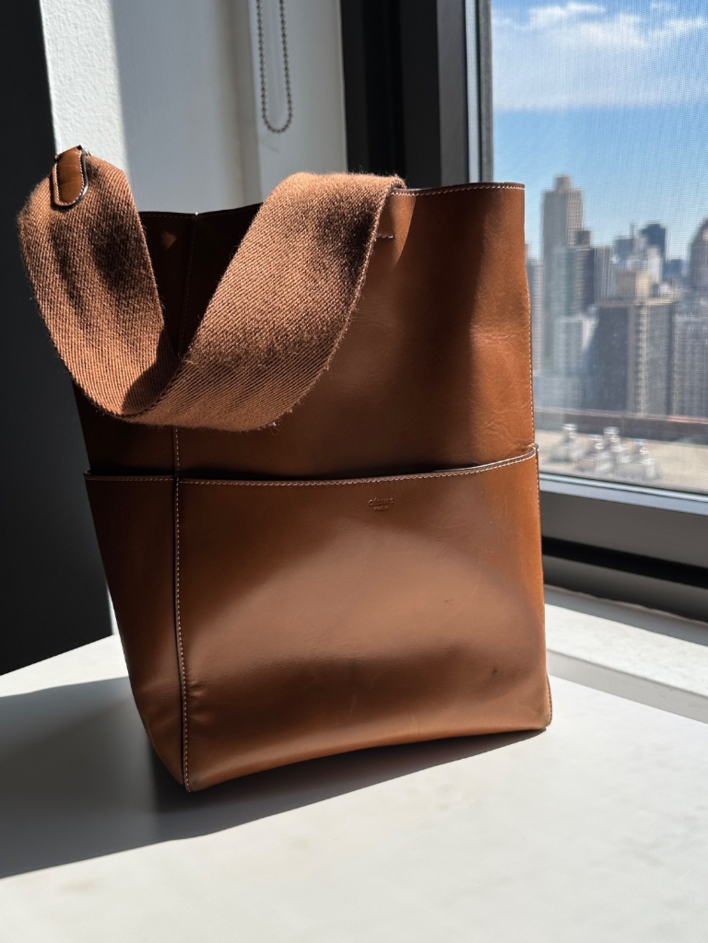 Céline Seau Sangle brown leather 2015 Phoebe Philo - Picture 2 of 16
